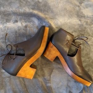 Kelsey Dagger Brooklyn Clog